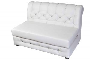 חומר לניקוי ספות עור לבן מומלץ